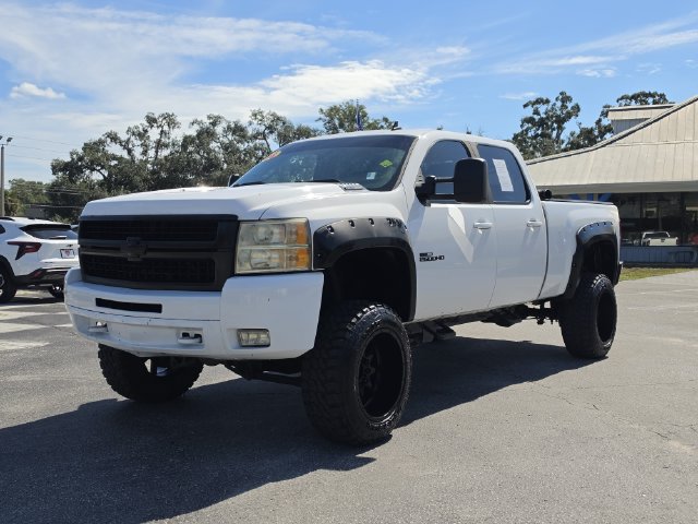 Used 2008 Chevrolet Silverado 2500 LTZ w/ Safety Package AWD/4WD image 8