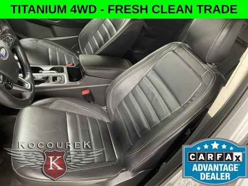 Used 2019 Ford Escape Titanium AWD/4WD image 12
