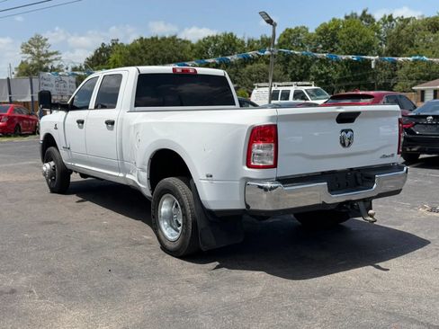 Used 2021 RAM 3500 Tradesman w/ Chrome Appearance Group AWD/4WD image 10