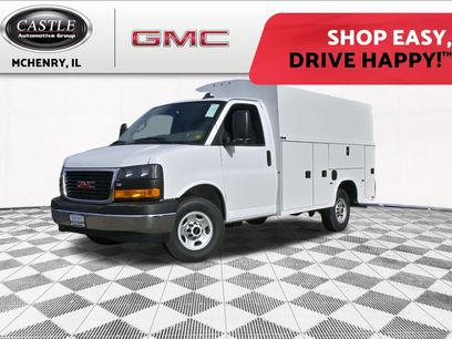 New 2025 GMC Savana 3500 w/ Power Convenience Package