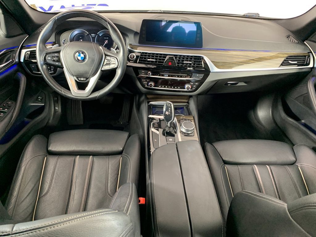 Used 2018 BMW 530i xDrive AWD/4WD image 34