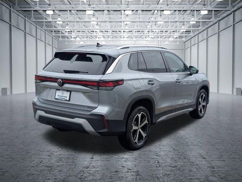 New 2026 Volkswagen Tiguan SE image 5