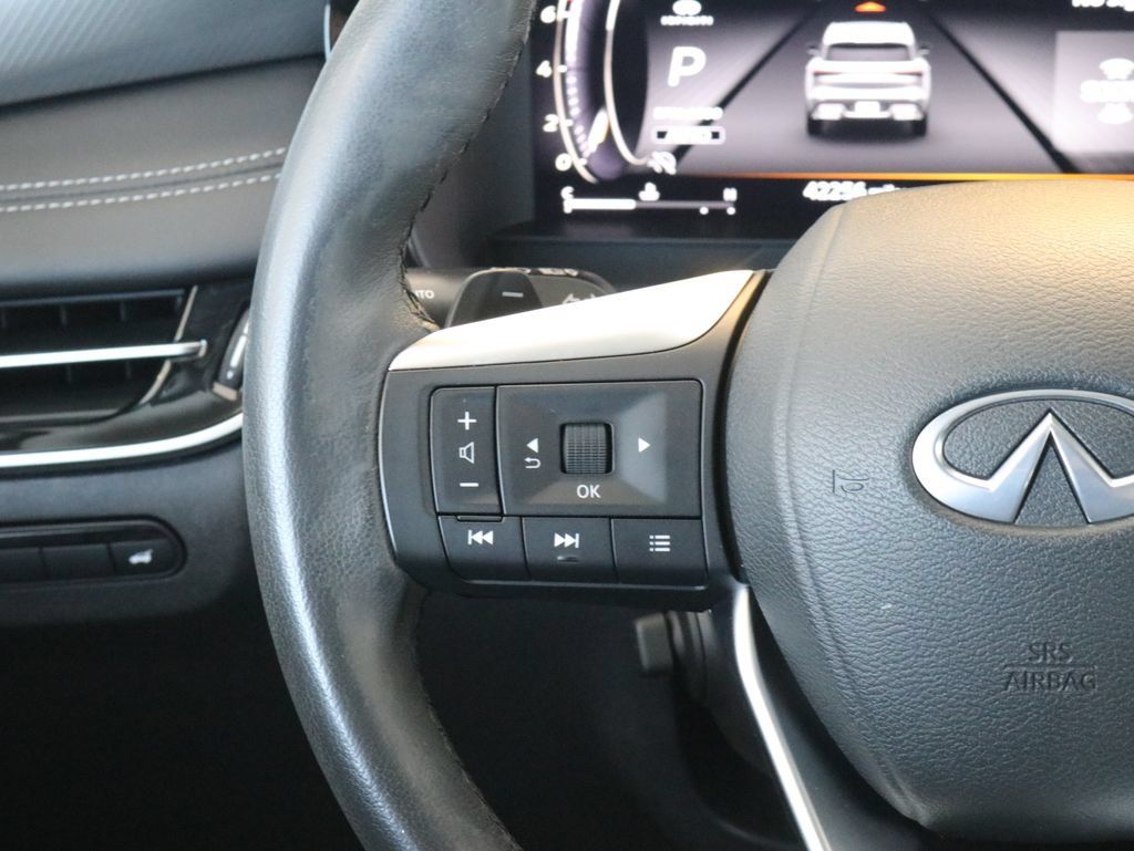 Certified 2023 INFINITI QX60 Luxe w/ Cargo Package AWD/4WD image 12