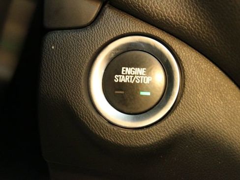 Used 2020 Chevrolet Equinox LT image 26