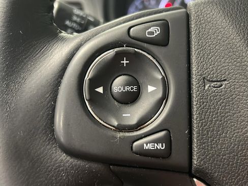 Used 2015 Honda CR-V EX-L image 16