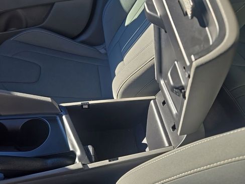 Used 2024 Hyundai Elantra SEL image 20