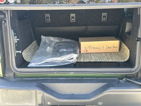 Used 2022 Ford Bronco Everglades image 19