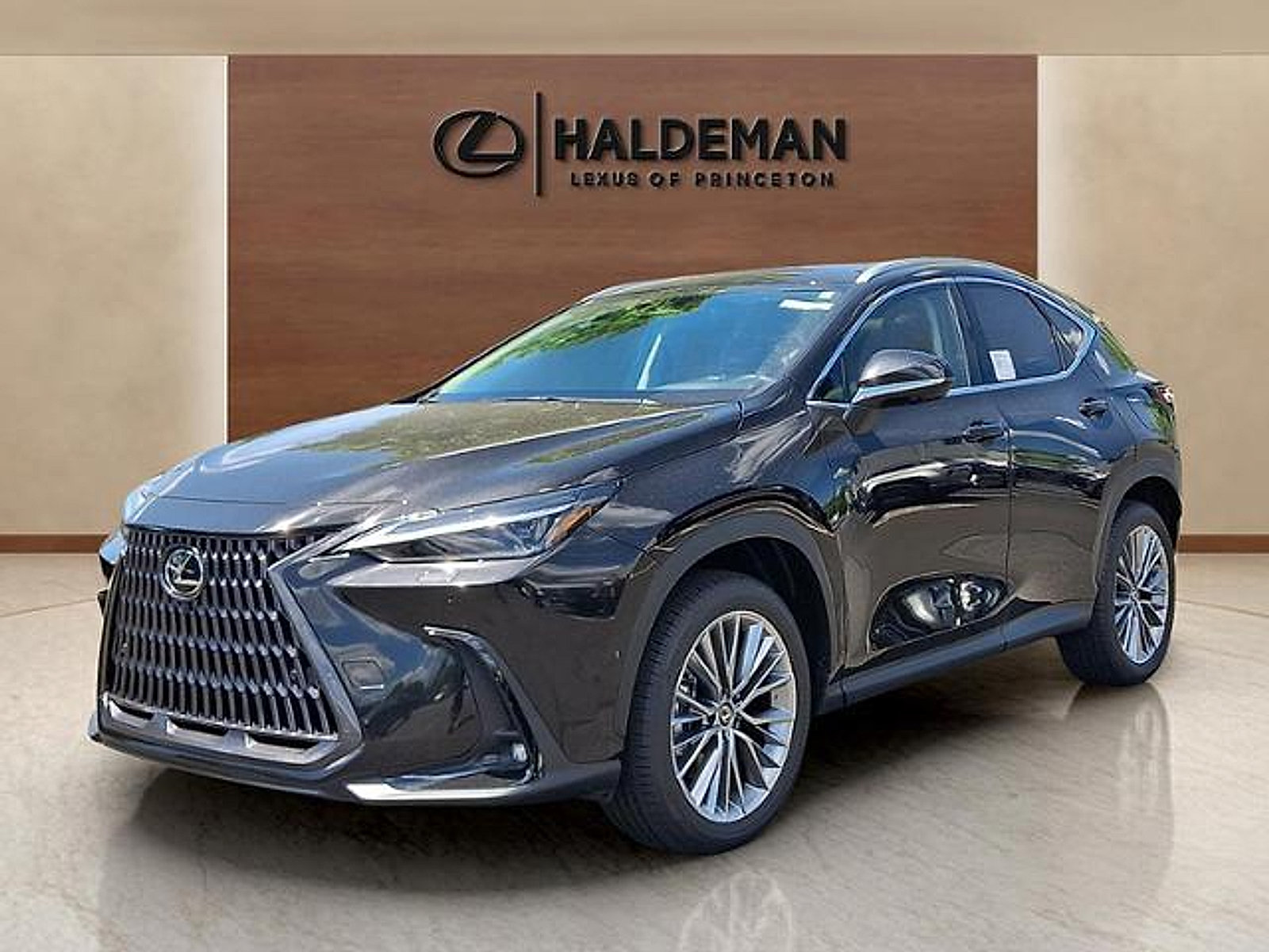 New 2026 Lexus NX 350 AWD w/ Luxury Package image 2