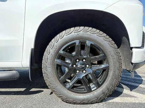 Used 2022 Chevrolet Silverado 1500 Custom w/ Rally Edition AWD/4WD image 23
