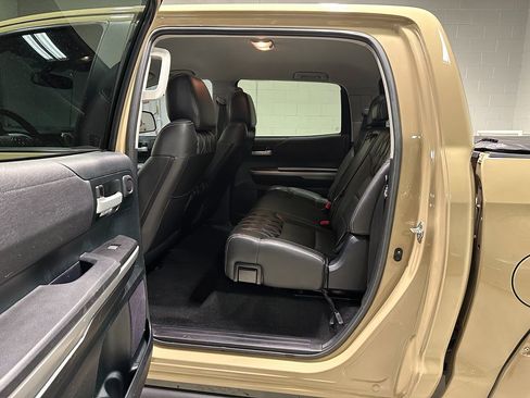 Used 2017 Toyota Tundra SR5 w/ SR5 Upgrade Package image 27