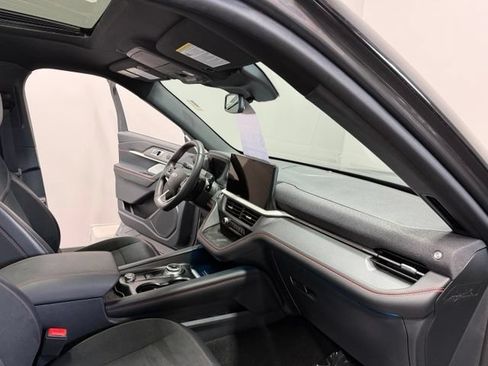 Used 2025 Ford Explorer ST w/ Sun And Sound Package AWD/4WD image 26