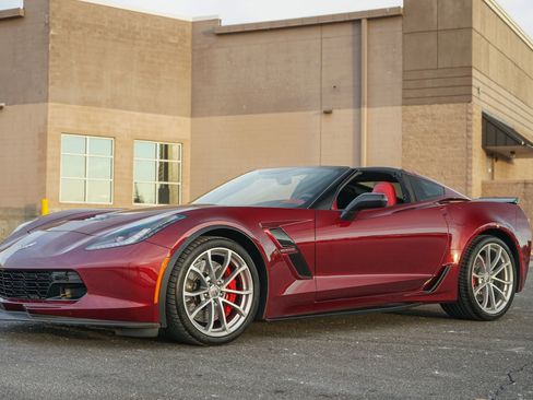 Used 2019 Chevrolet Corvette Grand Sport image 4