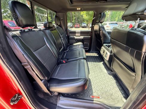 Used 2015 Ford F150 Lariat w/ Equipment Group 502A Luxury AWD/4WD image 29