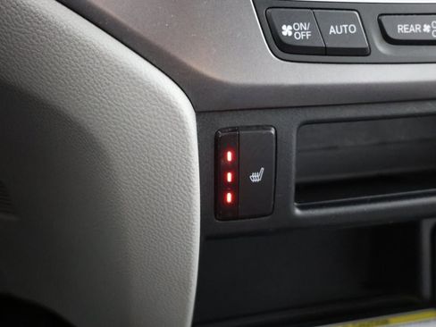 Used 2022 Honda Pilot Special Edition image 8