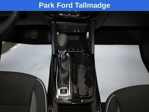 Used 2025 Chevrolet TrailBlazer LT w/ LT Cold Weather Package AWD/4WD image 18