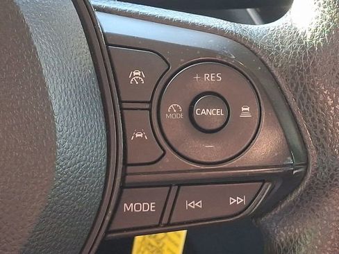 Used 2024 Toyota Corolla LE FWD image 22