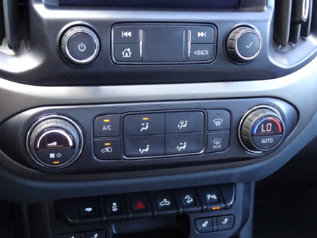 Used 2020 Chevrolet Colorado Z71 AWD/4WD image 28