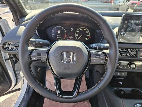 New 2026 Honda HR-V Sport image 14