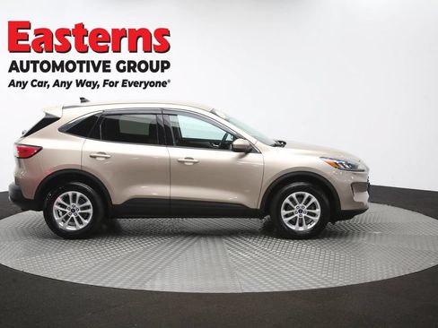 Used 2020 Ford Escape SE AWD/4WD image 46