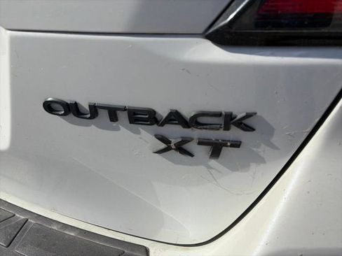 Used 2023 Subaru Outback Onyx Edition XT AWD/4WD image 7