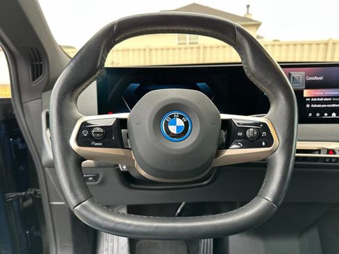 Used 2024 BMW iX xDrive50 w/ Premium Package image 25