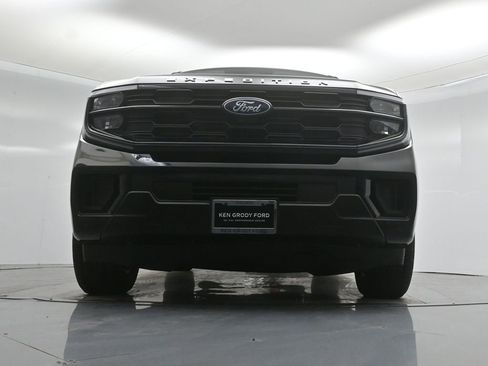 Certified 2025 Ford Expedition Max Active image 46