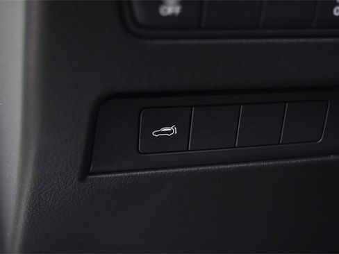 Used 2024 MAZDA CX-90 3.3 Turbo w/ Preferred Plus image 10