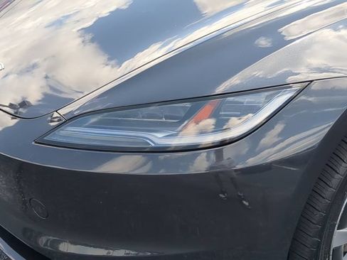 Used 2024 Tesla Model 3 Standard Range RWD image 10