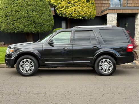 Used 2011 Ford Expedition Limited AWD/4WD image 2