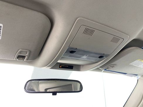 Used 2010 Chevrolet Silverado 1500 W/T w/ LS Package image 16