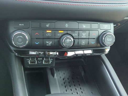 New 2025 Dodge Durango R/T w/ Blacktop Package image 24