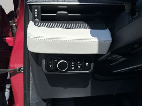 Used 2025 Ford Mustang Mach-E Premium AWD/4WD image 62