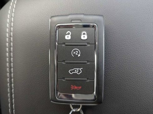 New 2026 Jeep Grand Cherokee L 2WD image 33