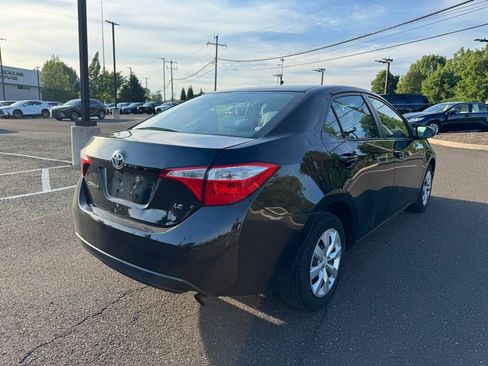 Used 2014 Toyota Corolla LE FWD image 4