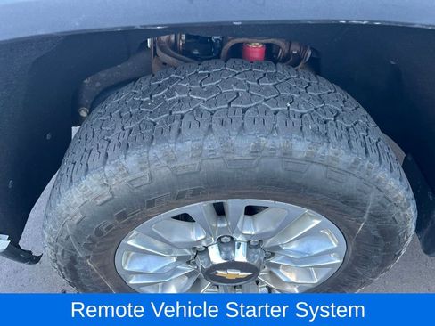 Used 2022 Chevrolet Silverado 2500 High Country w/ Z71 Off-Road Package image 27