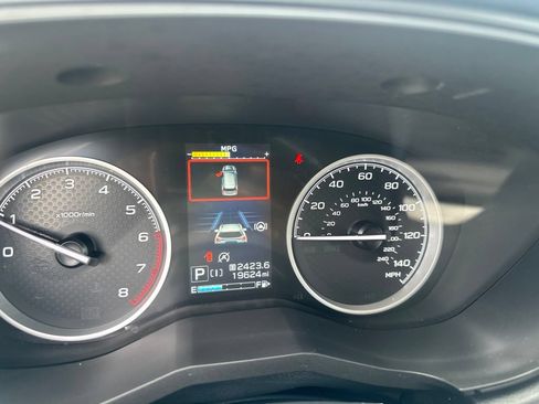 Used 2023 Subaru Forester Premium AWD/4WD image 13