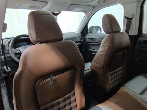 Used 2023 Ford Bronco Sport Outer Banks w/ Tech Package image 18