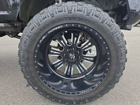 Used 2018 Ford F250 Limited w/ FX4 Off-Road Package AWD/4WD image 13