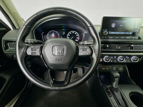 Used 2024 Honda Civic EX image 10