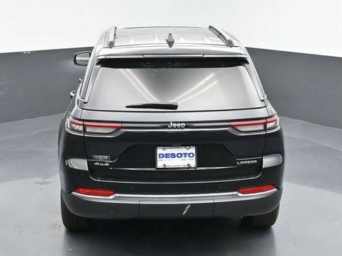 Used 2024 Jeep Grand Cherokee Laredo X AWD/4WD image 36