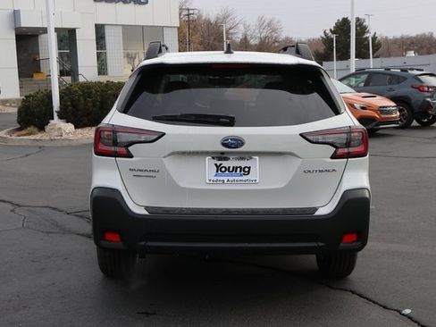 Certified 2025 Subaru Outback Premium w/ Popular Package #1A image 4