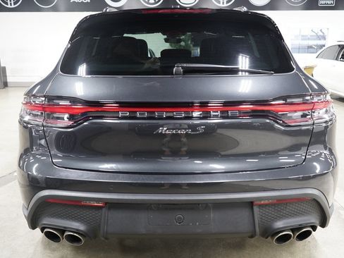 Used 2023 Porsche Macan S AWD/4WD image 4