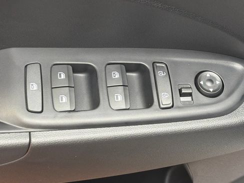New 2026 Hyundai Venue SEL FWD image 22