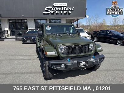 Used 2024 Jeep Wrangler Unlimited w/ Convenience Group