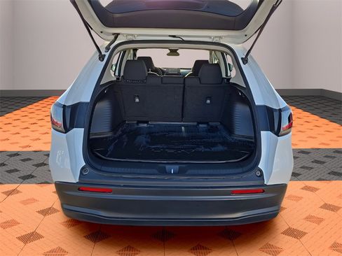 Used 2024 Honda HR-V LX image 28