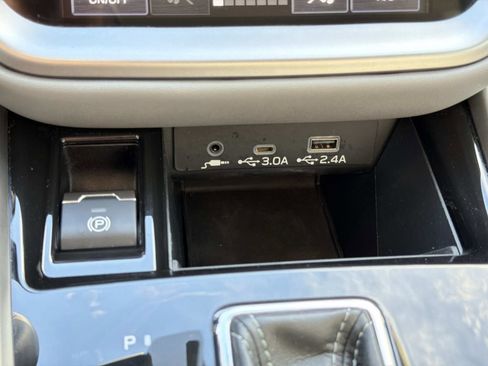 Certified 2024 Subaru Outback Premium AWD/4WD image 25