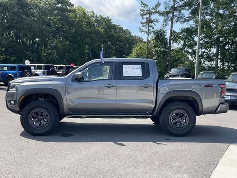 Used 2025 Nissan Frontier PRO-4X w/ Pro Premium Package AWD/4WD image 29