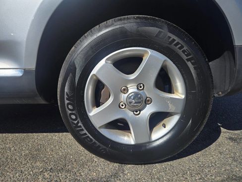 Used 2005 Volkswagen Touareg V6 AWD/4WD image 15