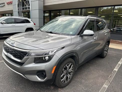 Used 2021 Kia Seltos EX AWD/4WD image 1