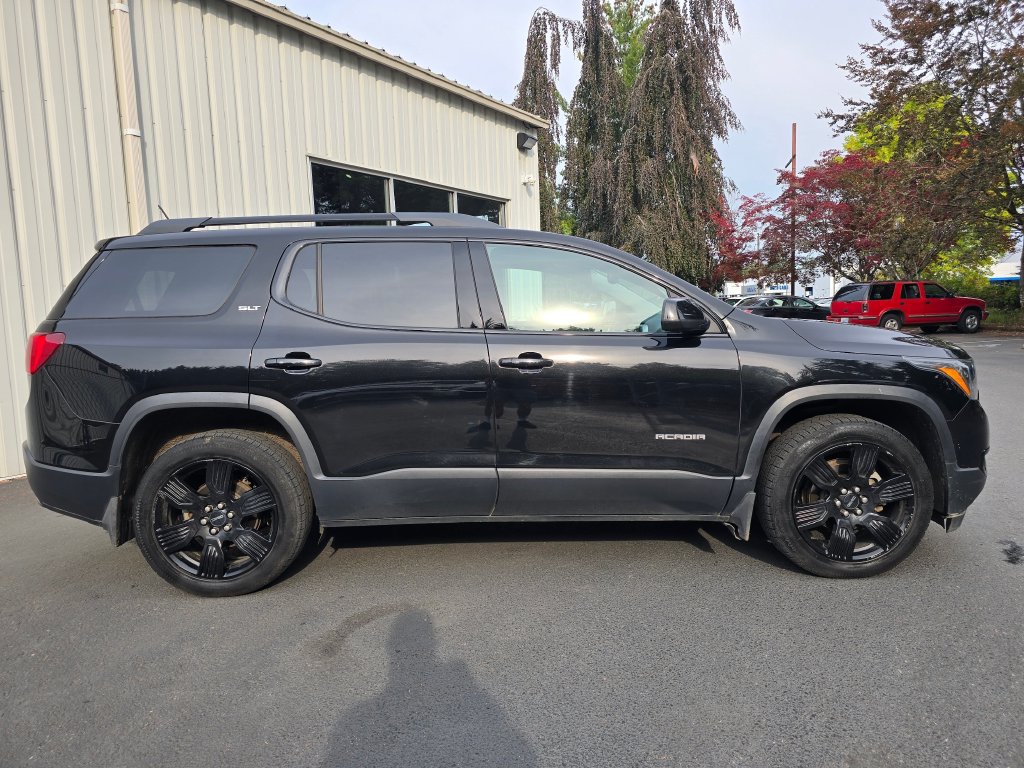 Used 2019 GMC Acadia SLT w/ Black Edition AWD/4WD image 3